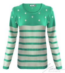 Női kéttónusú intarziás "O" nyakú pulóver zöld