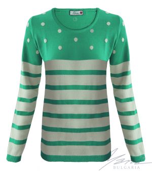 Women's two-tone intarsia sweater "O" neckline green